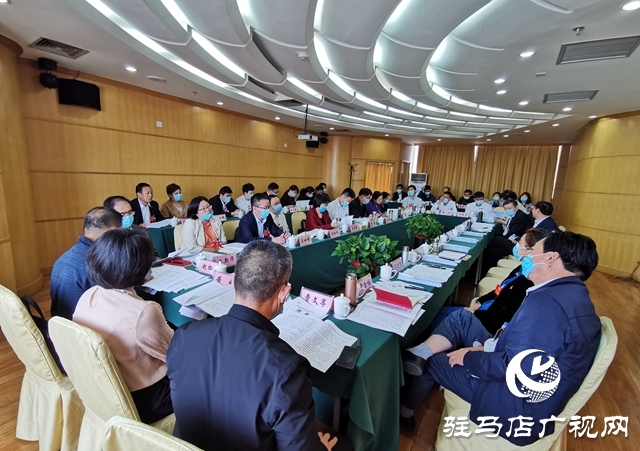 【两会进行时】政协委员：围绕中心履职尽责 情系民生建言献策