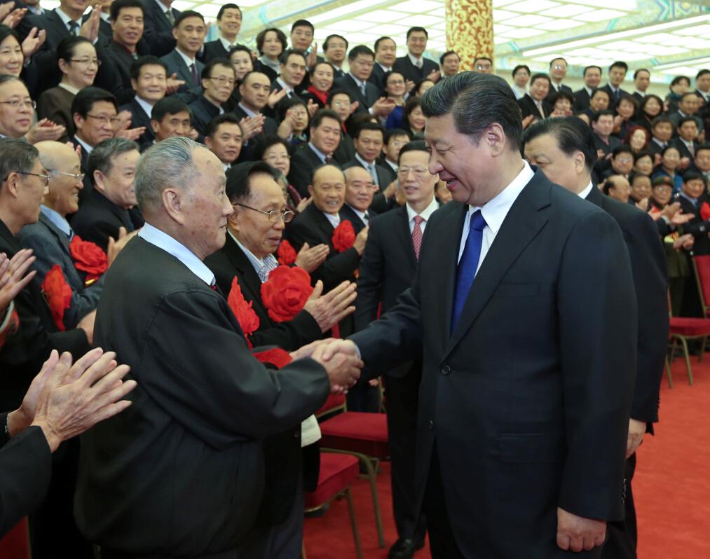 习近平:老同志对改进作风、 坚决惩治腐败是坚定支持的
